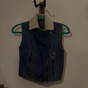 Bullhead Denim Zip-Up Vest